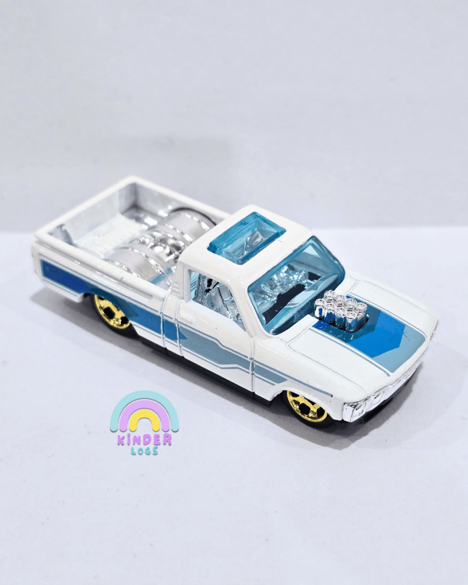 Hot Wheels Custom 1972 Chevy LUV - White (Uncarded) - Kinder Logs