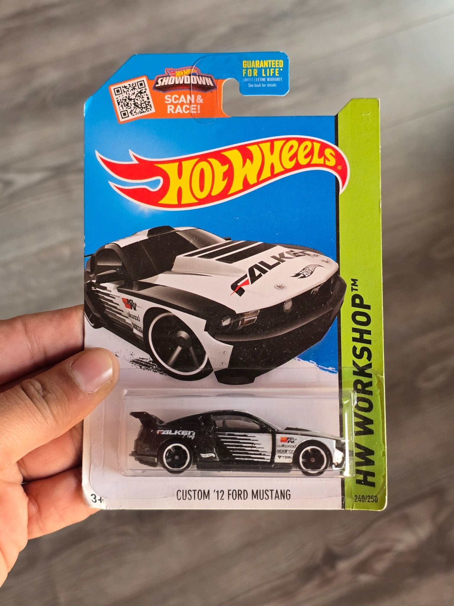 Hot Wheels Custom 2012 Ford Mustang Falken - Black (2013 Imported) - Kinder Logs
