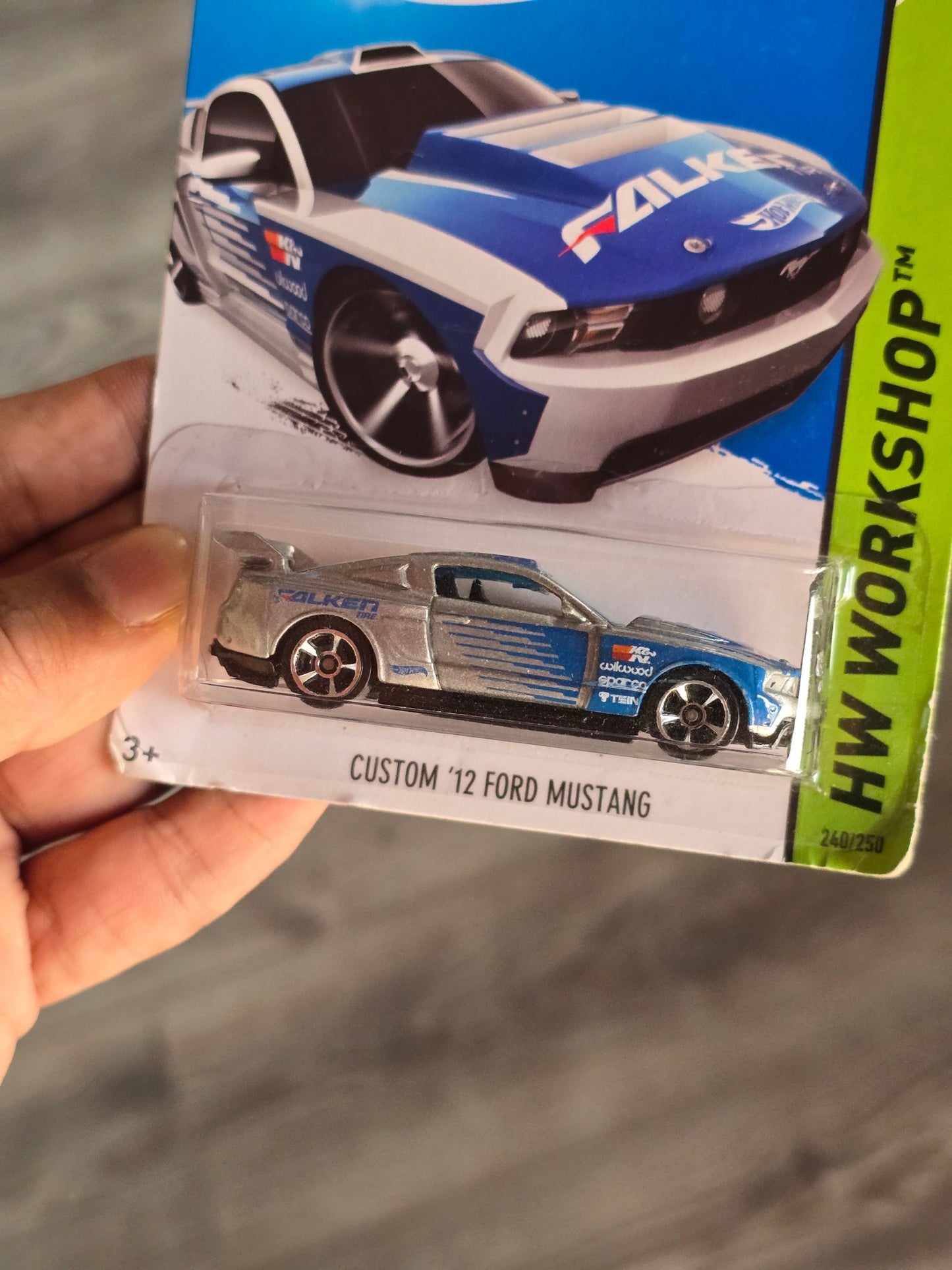Hot Wheels Custom 2012 Ford Mustang Falken - Silver (2013 Imported) - Kinder Logs