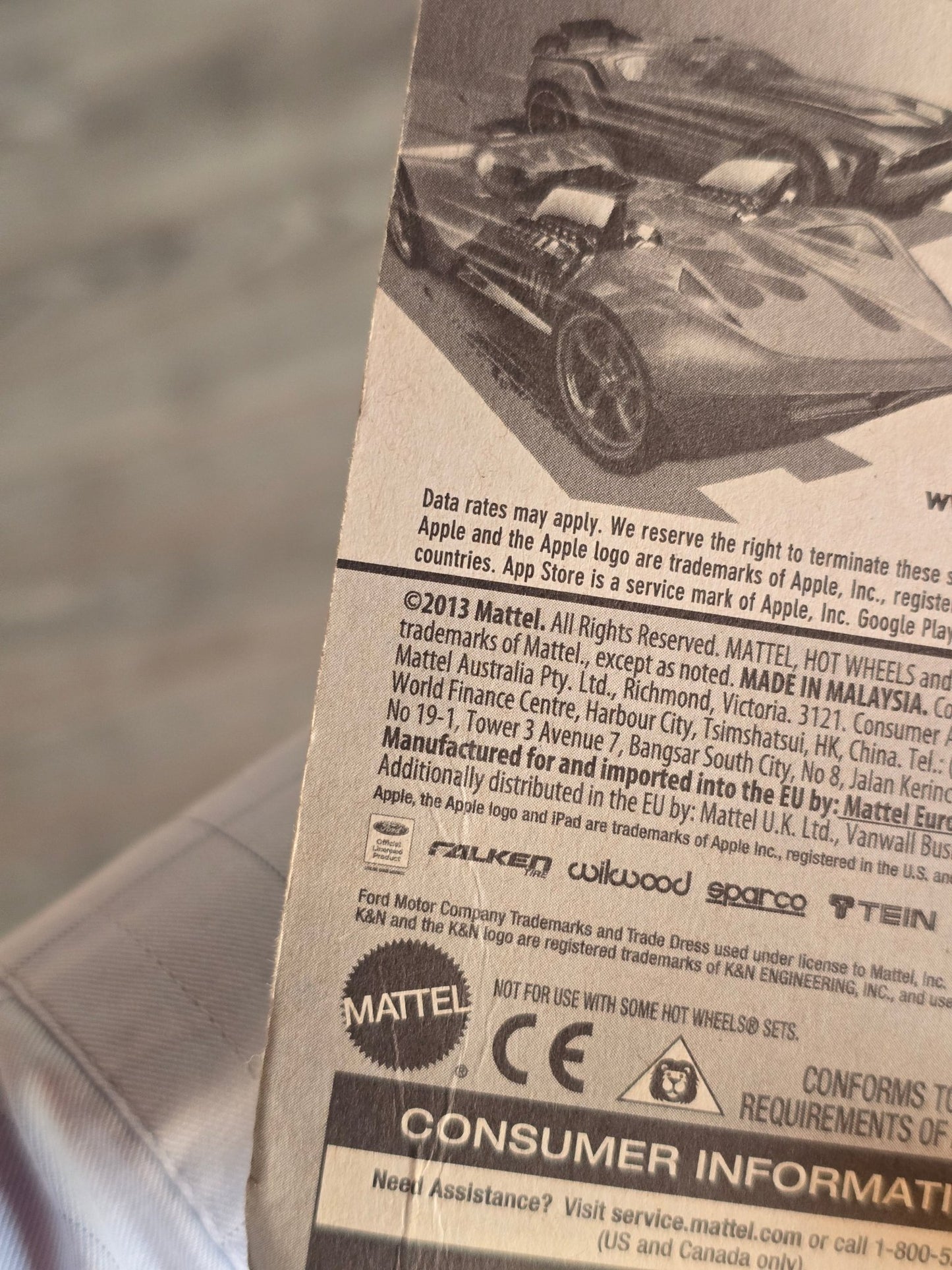 Hot Wheels Custom 2012 Ford Mustang Falken - Silver (2013 Imported) - Kinder Logs