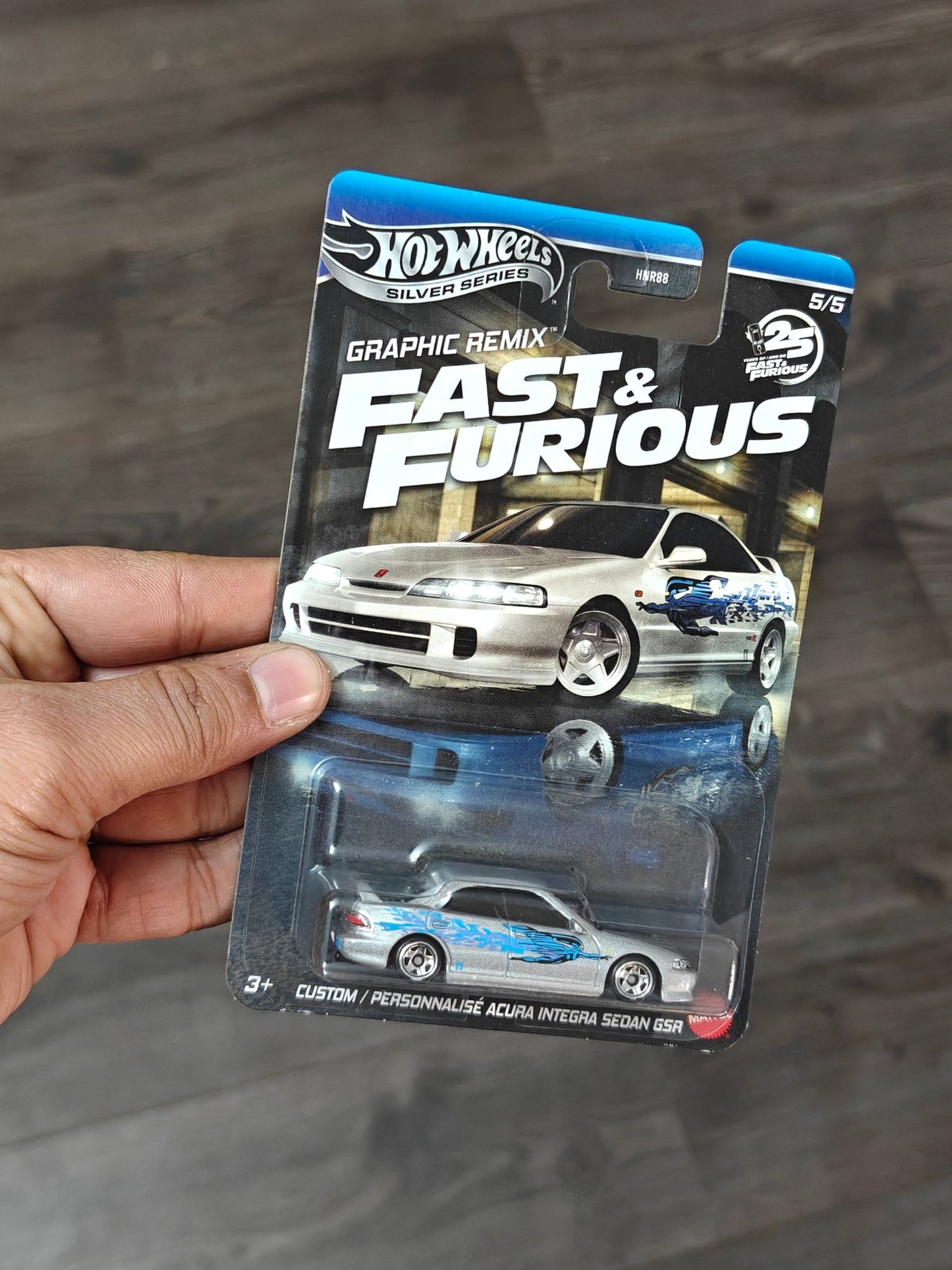 Hot Wheels Custom Acura Integra Sedan GSR - Fast and Furious Graphic Remix (Imported) - Kinder Logs