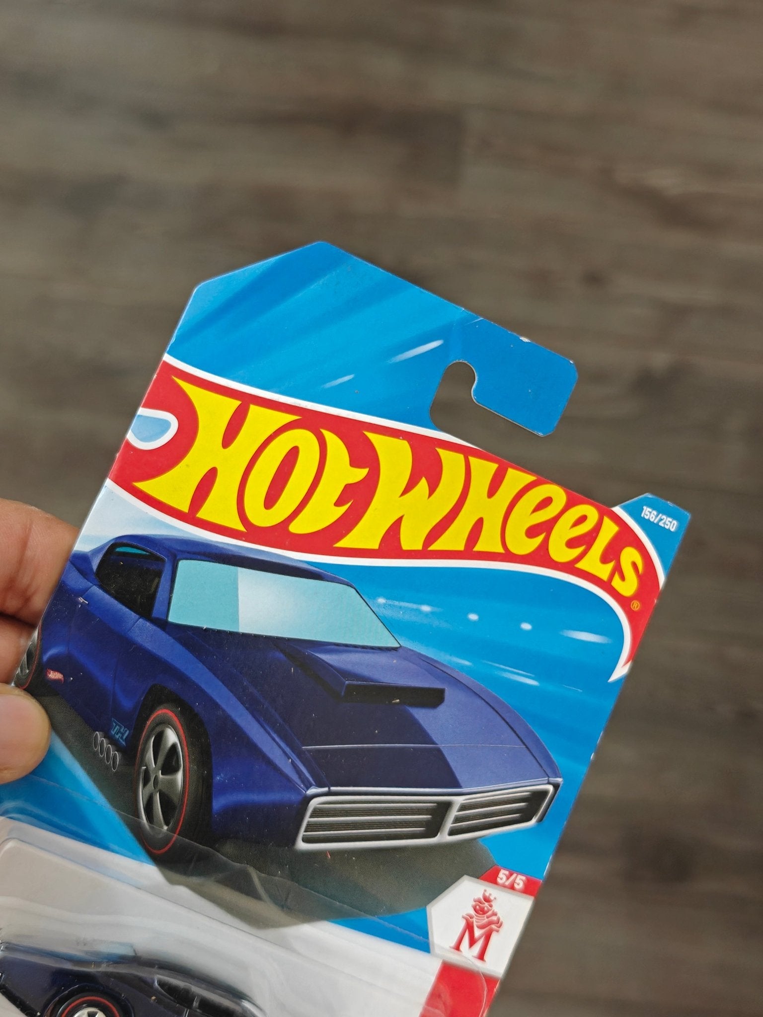 Hot Wheels Custom Otto Super Treasure Hunt (STH) - Kinder Logs India