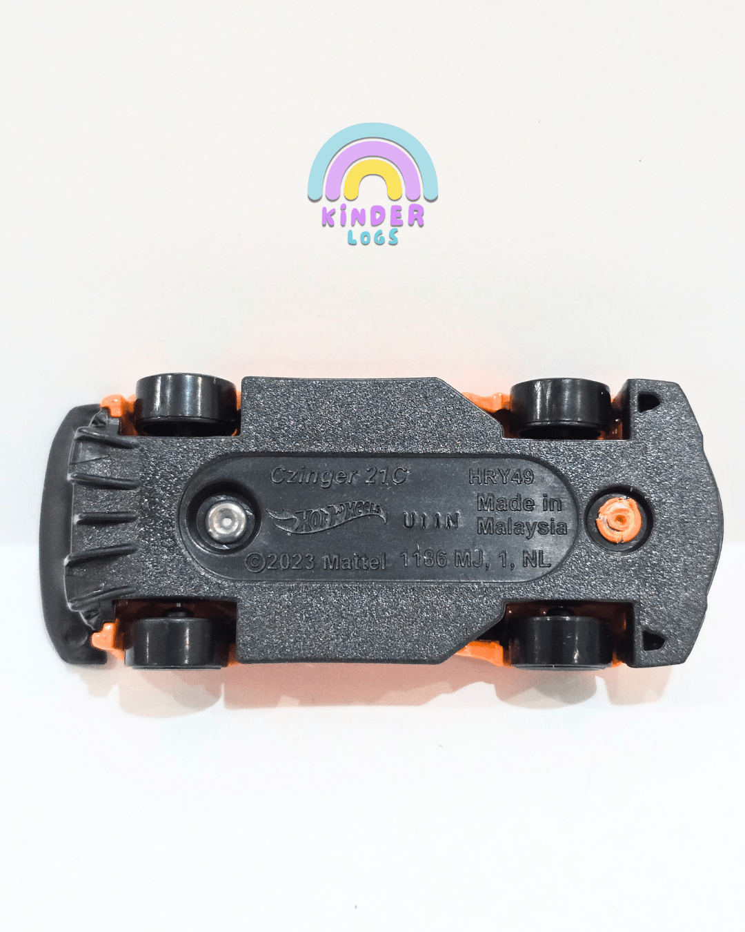Hot Wheels CZinger 21C - Orange (Uncarded) - Kinder Logs