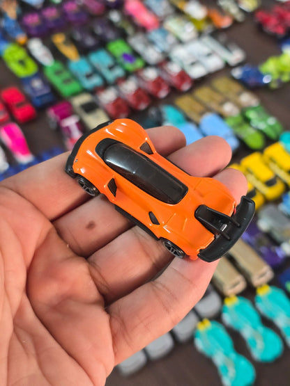 Hot Wheels CZinger 21C - Orange (Uncarded - New) - Kinder Logs