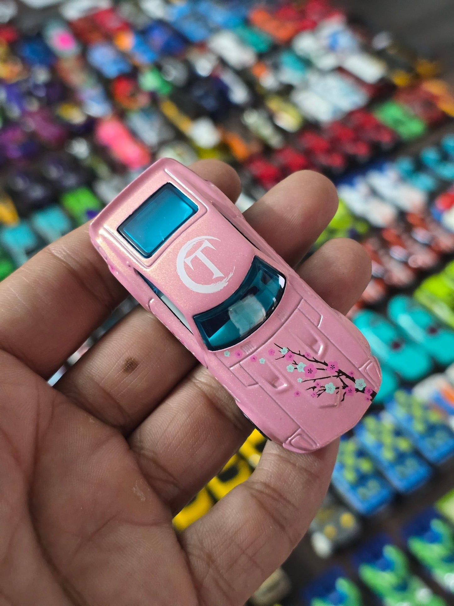 Hot Wheels Datsun 240Z Cherry Blossom - Pink (Uncarded - New) - Kinder Logs