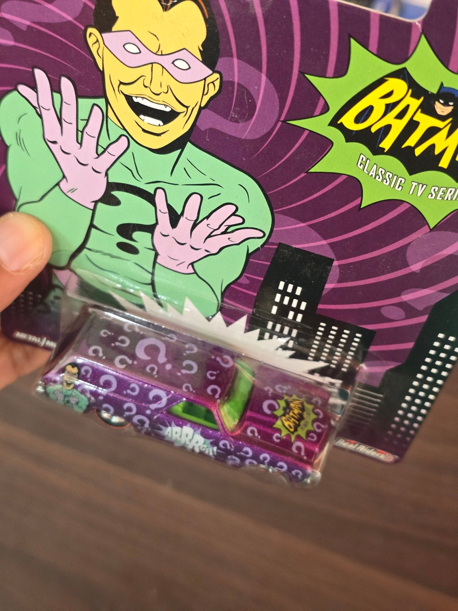 Hot Wheels DC Comics Batman 1970 Chevelle Delivery (Imported) - Kinder Logs