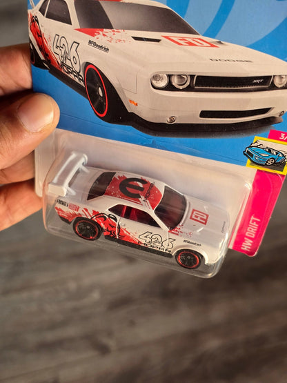 Hot Wheels Dodge Challenger Drift Car - 426 Mopar - White (2021 Imported) - Kinder Logs