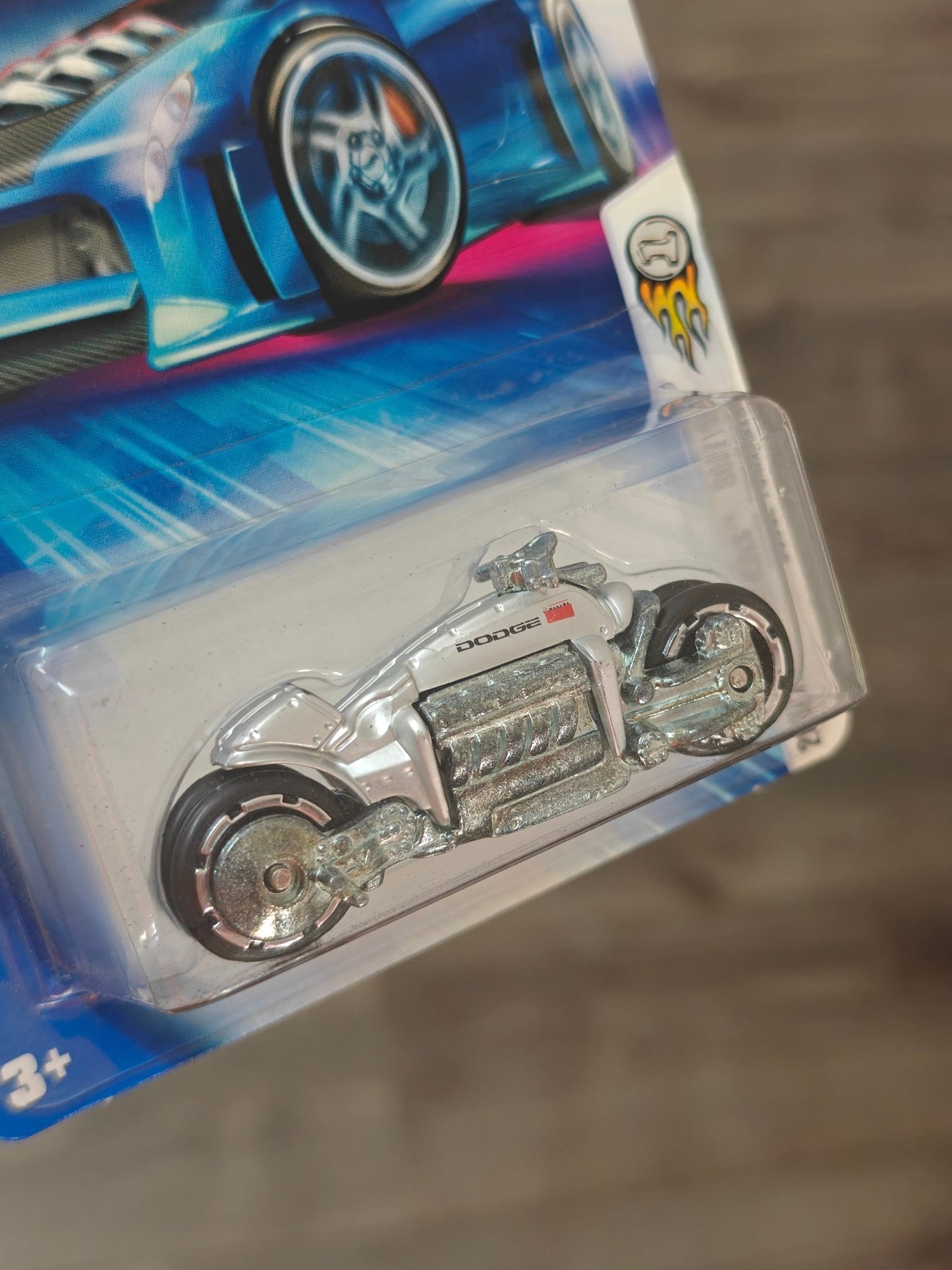 Hot Wheels Dodge Tomahawk - Collector No. 080 (Rare 2004 Card) - Kinder Logs