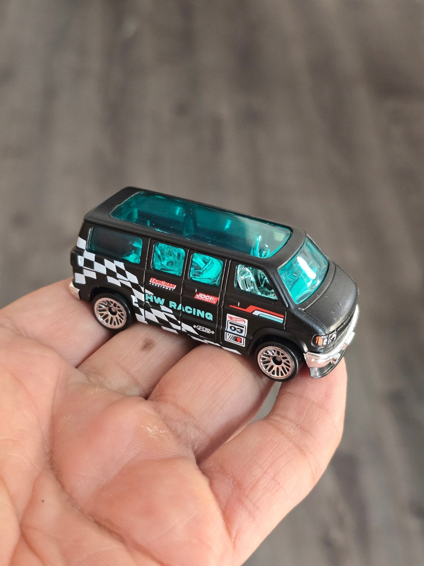 Hot Wheels Dodge Van - Black (Uncarded - New) - Kinder Logs
