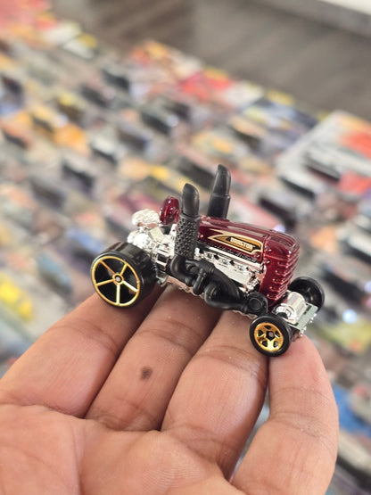 Hot Wheels Dragtor (Uncarded) - Kinder Logs
