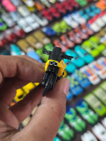 Hot Wheels Ducati Desert X - Yellow (Uncarded) - Kinder Logs