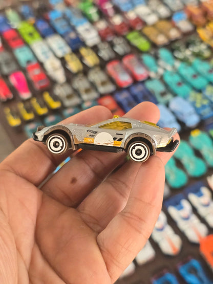 Hot Wheels El Segundo Rallye (Uncarded - New) - Kinder Logs