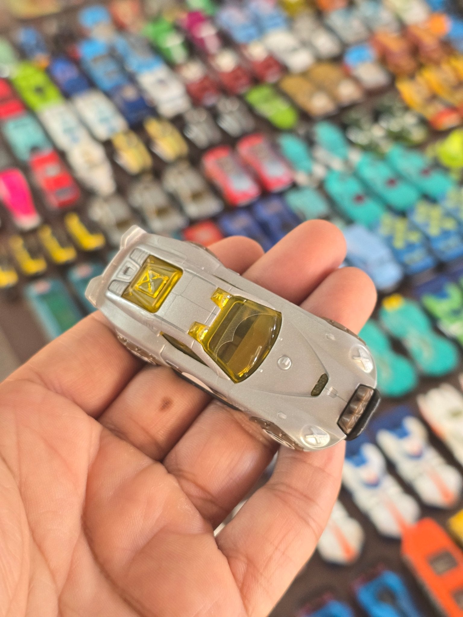 Hot Wheels El Segundo Rallye (Uncarded - New) - Kinder Logs