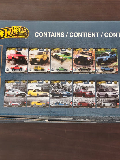 Hot Wheels Factory Set With 0/5 CHASE Audi RS6 Avant & Toyota Land Cruiser - Kinder Logs