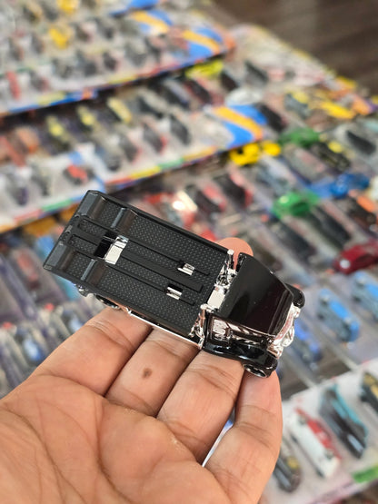 Hot Wheels Fast - Bed Hauler 68 Edition (Uncarded) - Kinder Logs
