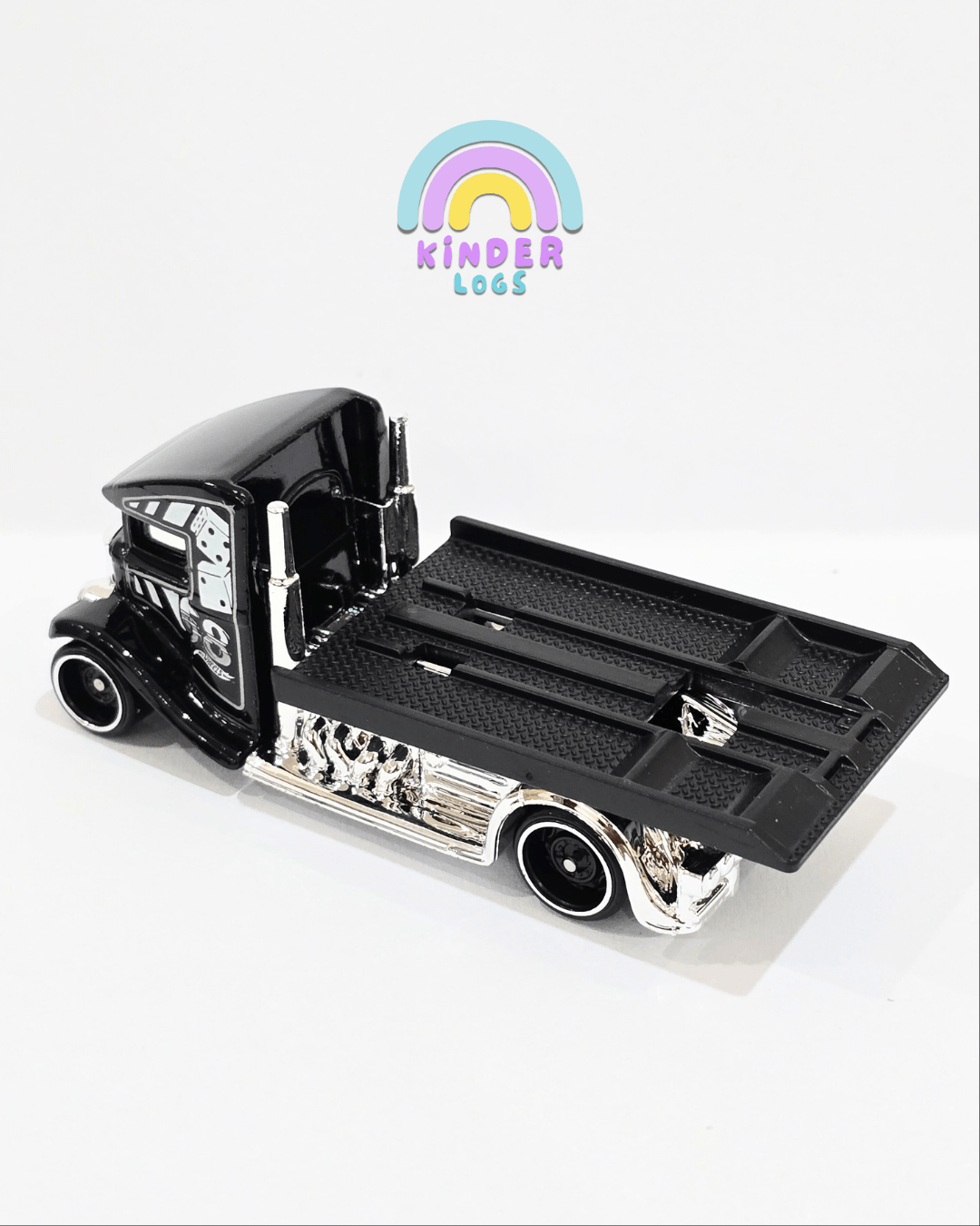 Hot Wheels Fast - Bed Hauler 68 Edition (Uncarded) - Kinder Logs