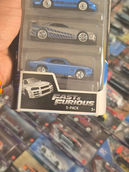Hot Wheels Fast & Furious 5 - Pack Featuring Nissan Skyline GT - R - Kinder Logs