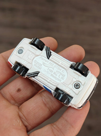 Hot Wheels Ferrari 365 GTB4 Competizione - White (Uncarded - New) - Kinder Logs