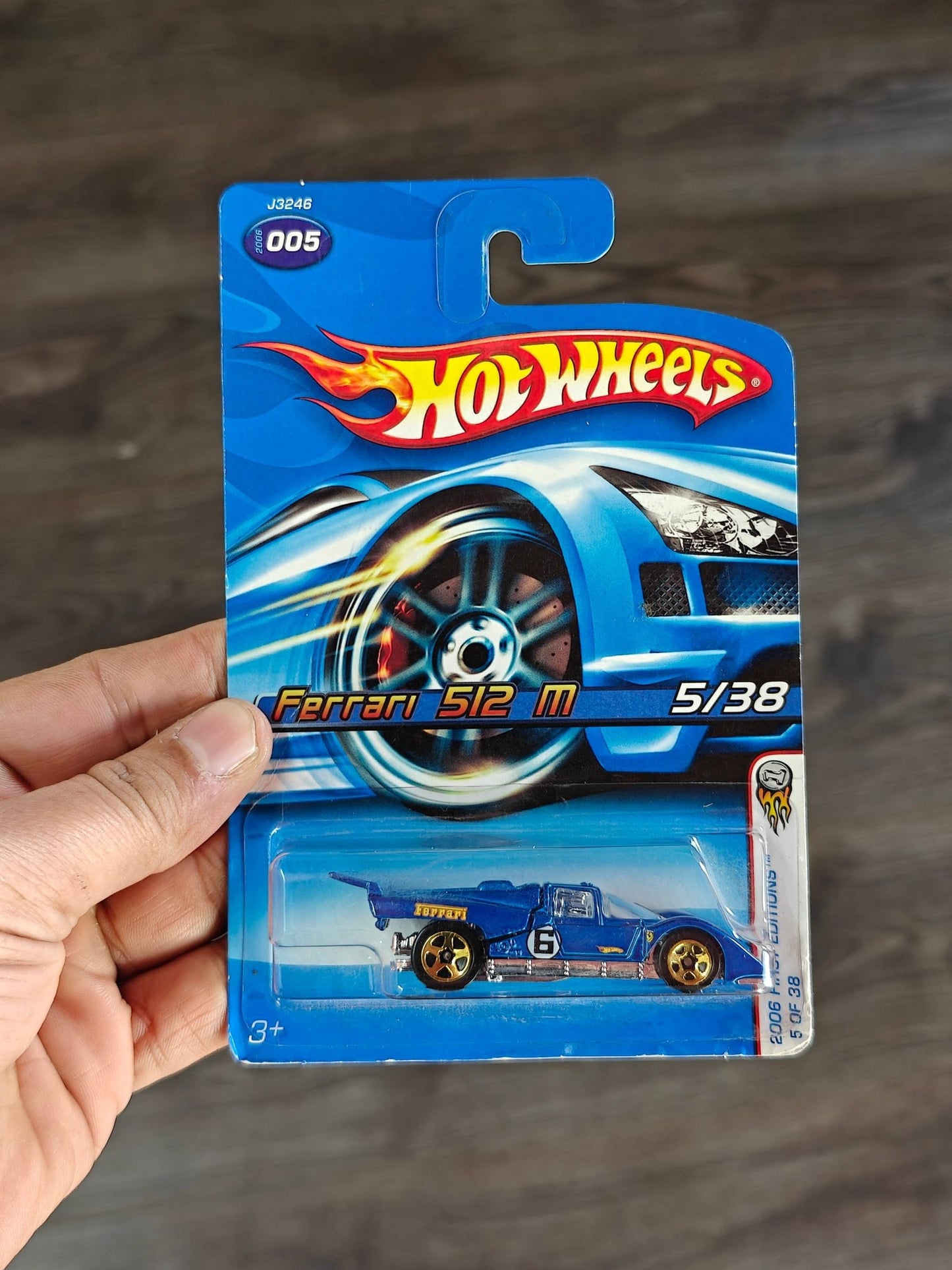 Hot Wheels Ferrari 512 M - Collector No. 005 - Kinder Logs