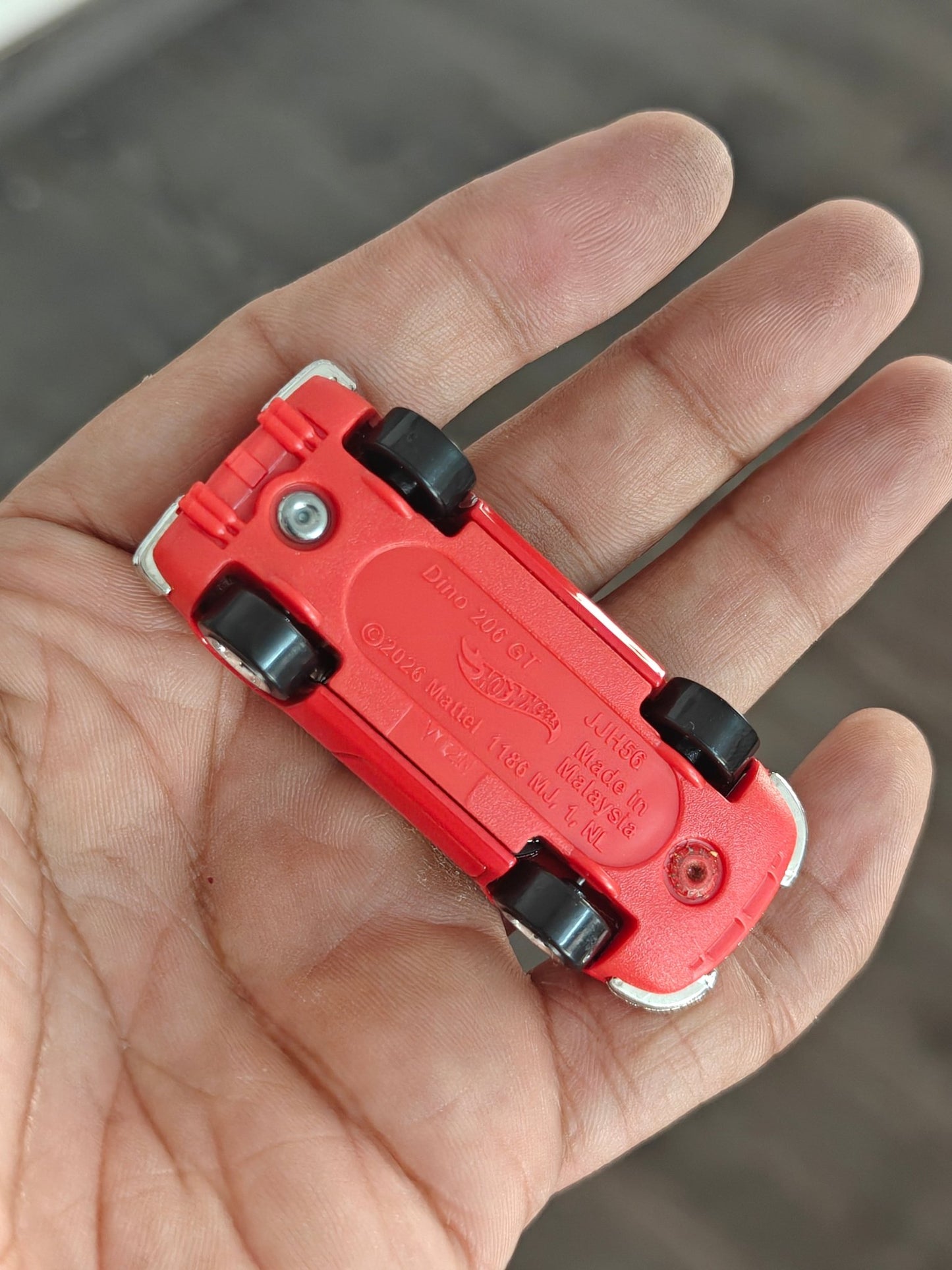 Hot Wheels Ferrari Dino 206 GT - Red (Uncarded - New) - Kinder Logs