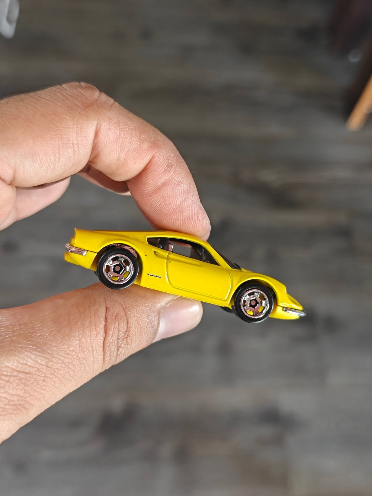 Hot Wheels Ferrari Dino 206 GT - Yellow (Uncarded - New) - Kinder Logs