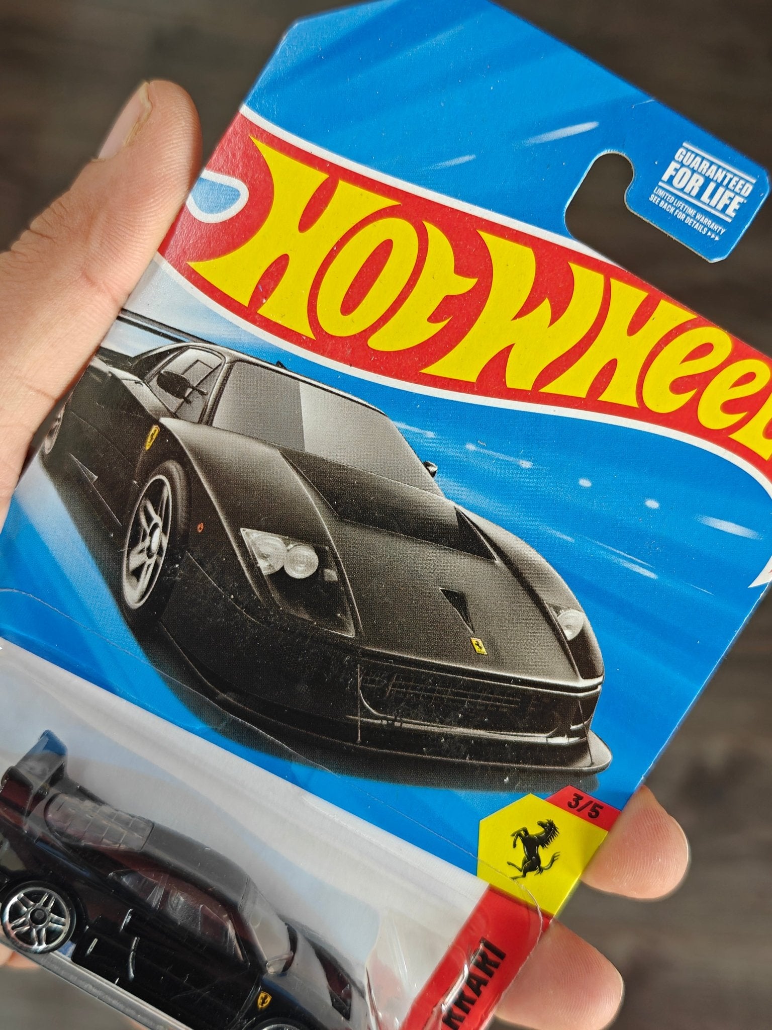 Hot Wheels Ferrari F40 Competizione - Black (Imported) - Kinder Logs