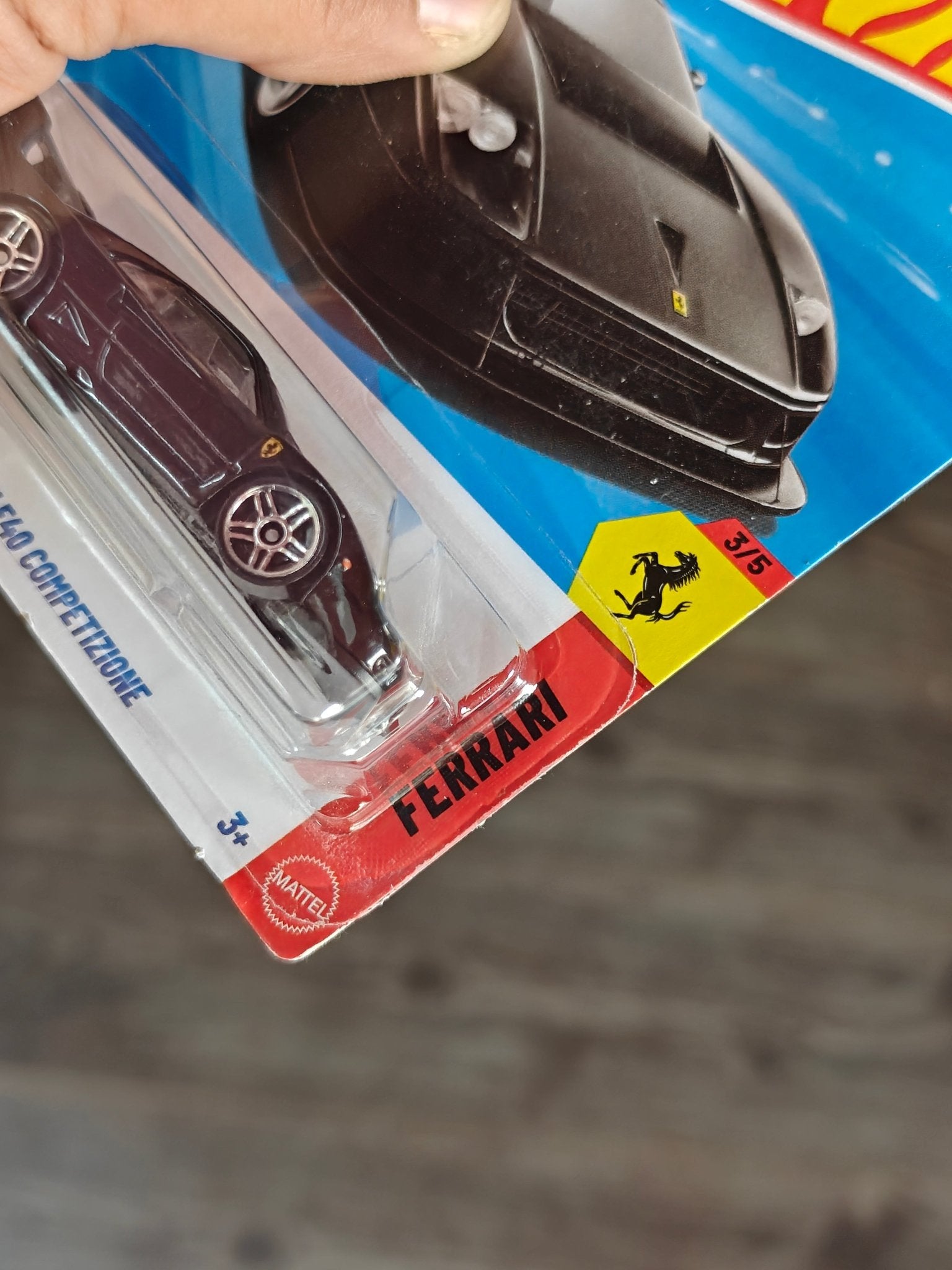 Hot Wheels Ferrari F40 Competizione - Black (Imported) - Kinder Logs