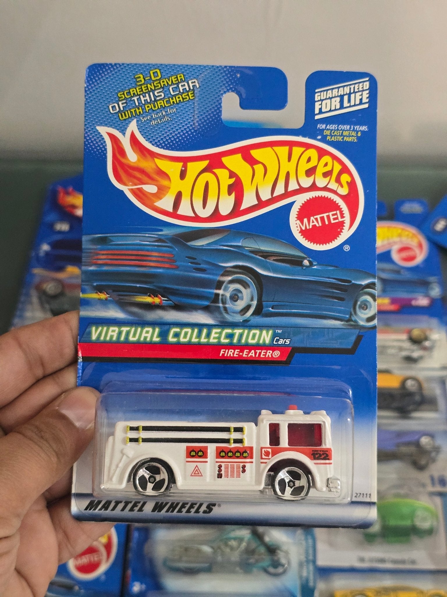 Hot Wheels Fire - Eater - Virtual Collection Cars - Kinder Logs