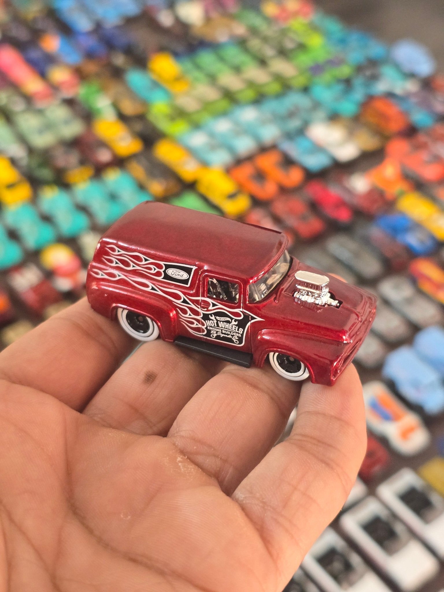 Hot Wheels Flames 1956 Ford Truck - Red (Uncarded - New) - Kinder Logs