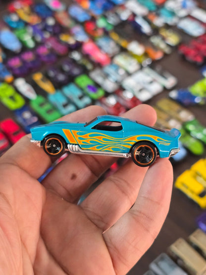 Hot Wheels Flames Blvd. Bruiser (Uncarded - New) - Kinder Logs