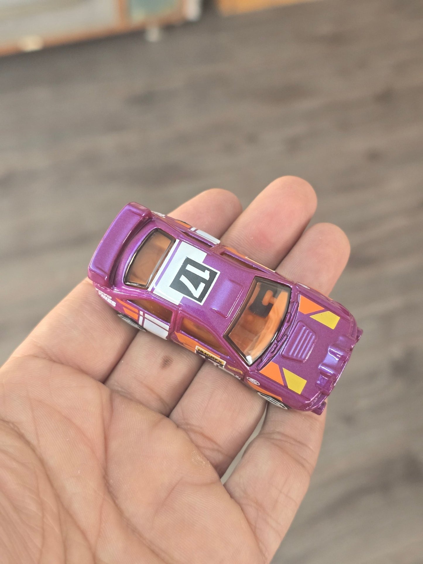Hot Wheels Ford Escort - Purple (Uncarded - New) - Kinder Logs