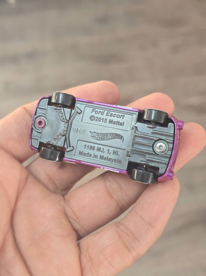 Hot Wheels Ford Escort - Purple (Uncarded - New) - Kinder Logs