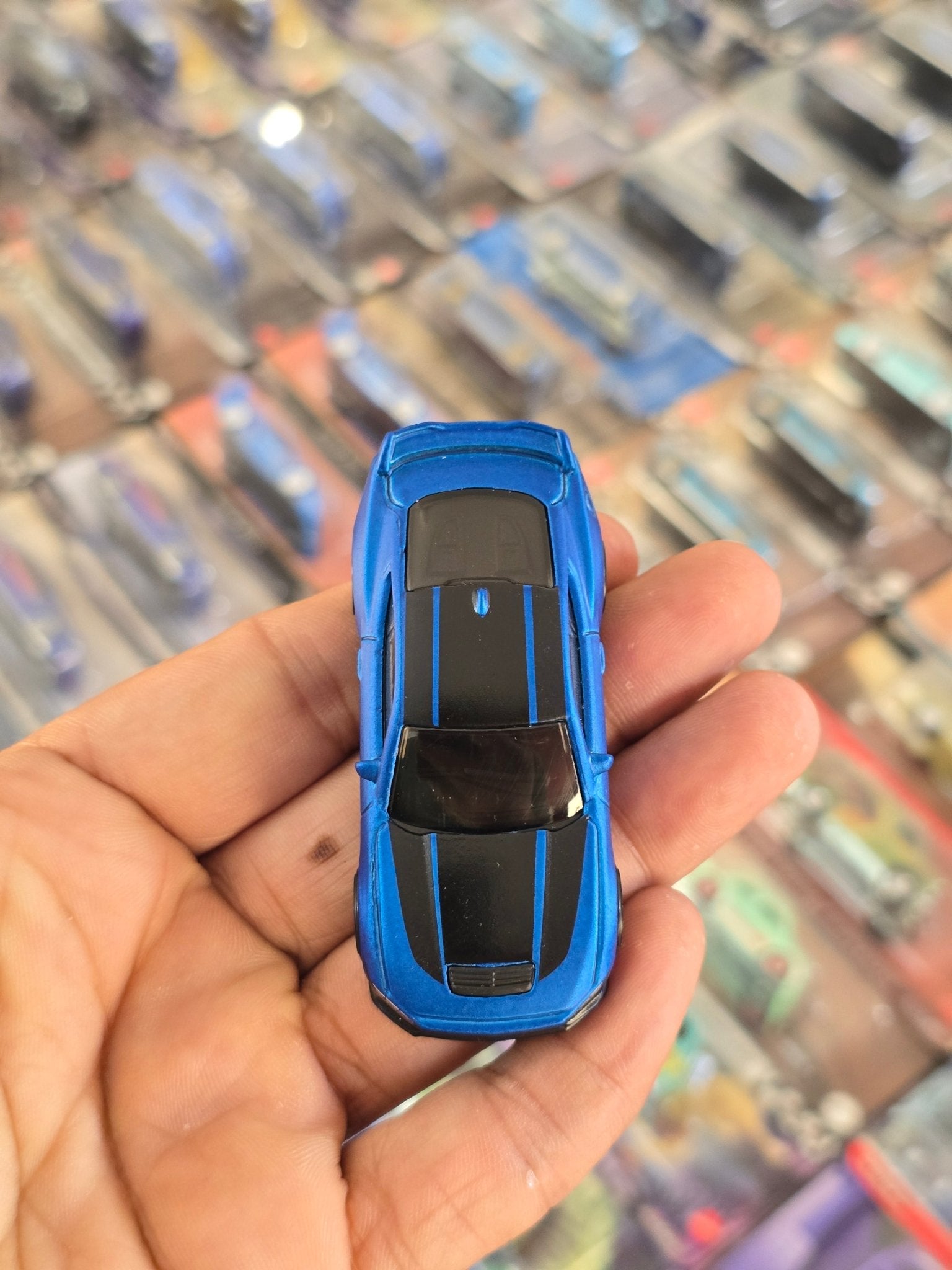 Hot Wheels Ford Mustang Dark Horse (Uncarded) - Kinder Logs
