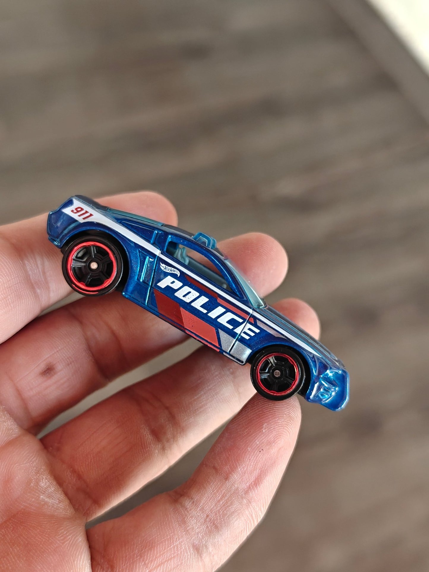 Hot Wheels Ford Mustang GT Police Car - Blue (Uncarded - New) - Kinder Logs