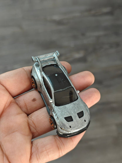 Hot Wheels Ford Mustang GTD - Silver (Uncarded - New) - Kinder Logs