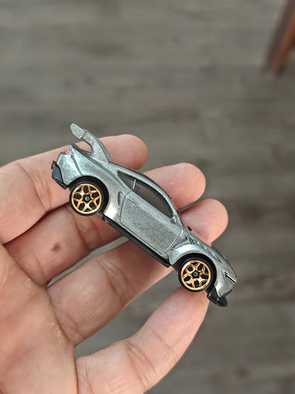 Hot Wheels Ford Mustang GTD - Silver (Uncarded - New) - Kinder Logs