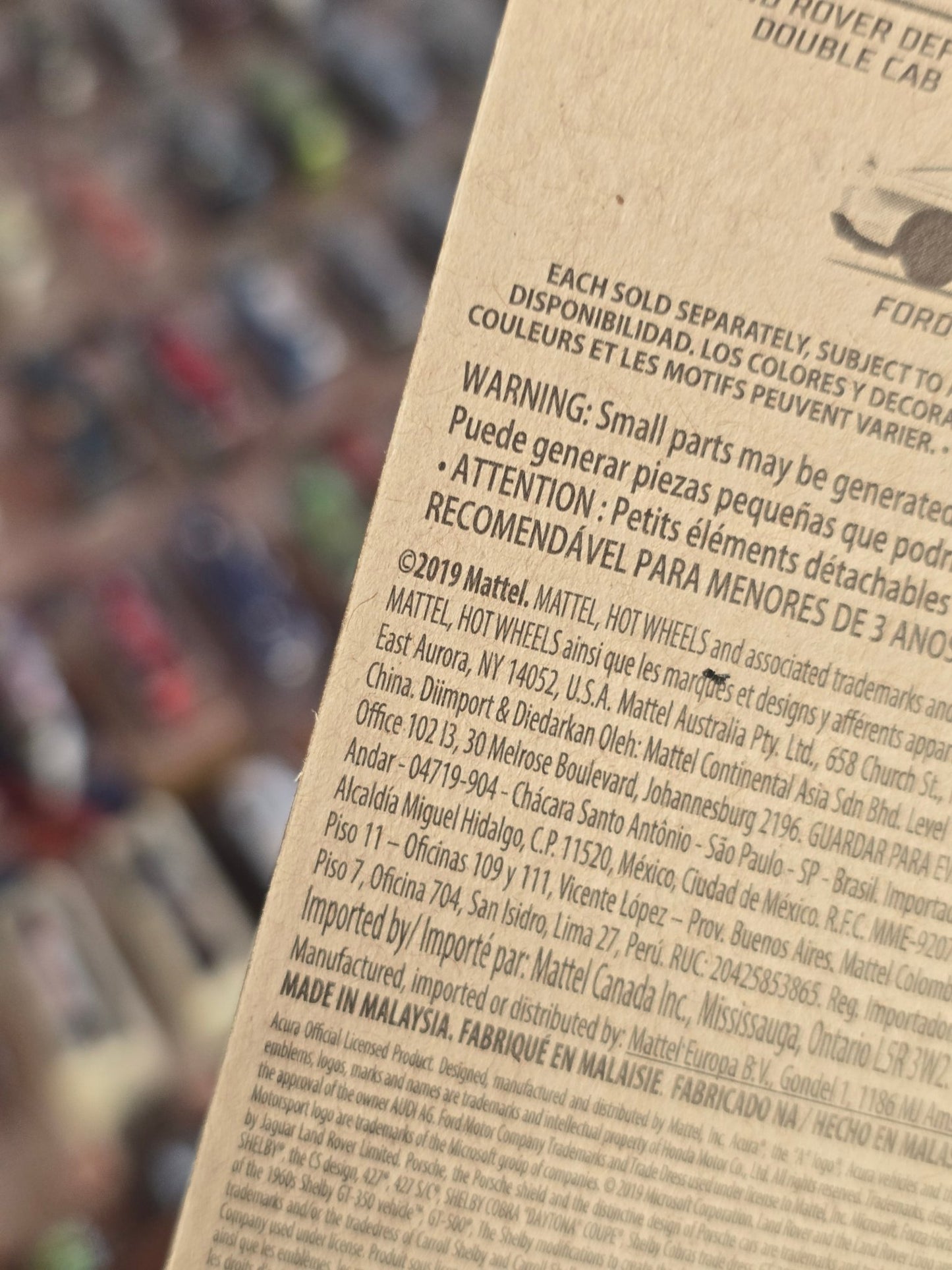 Hot Wheels Forza Motorsport 2015 Land Rover Defender Double Cab (Imported) - Kinder Logs