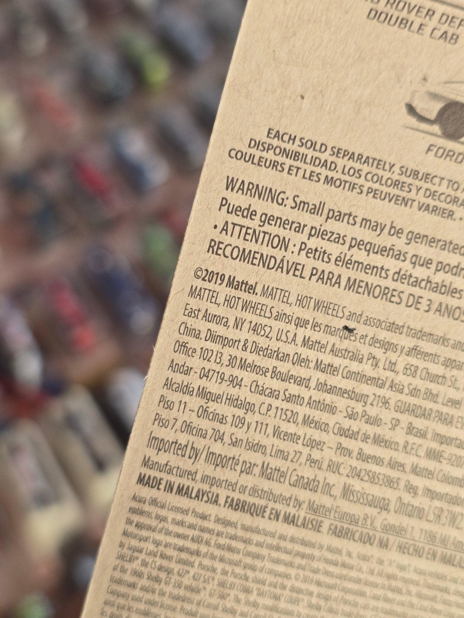 Hot Wheels Forza Motorsport 2015 Land Rover Defender Double Cab (Imported) - Kinder Logs