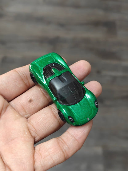 Hot Wheels Gordon Murray Automotive T.33 - Green (Uncarded - New) - Kinder Logs