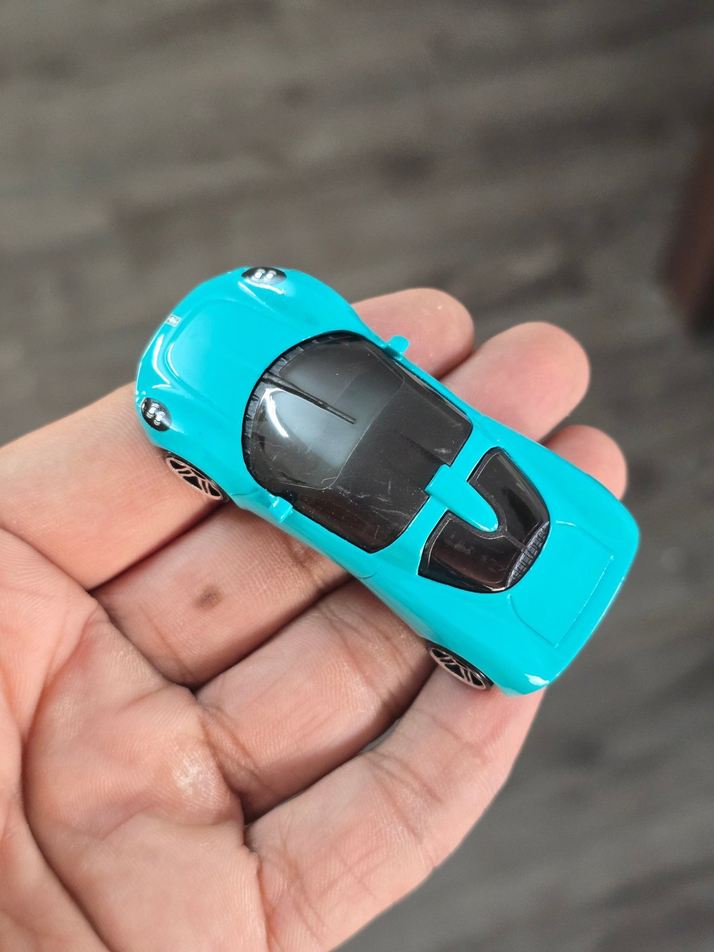 Hot Wheels Gordon Murray Automotive T.33 - Turquoise (Uncarded - New) - Kinder Logs