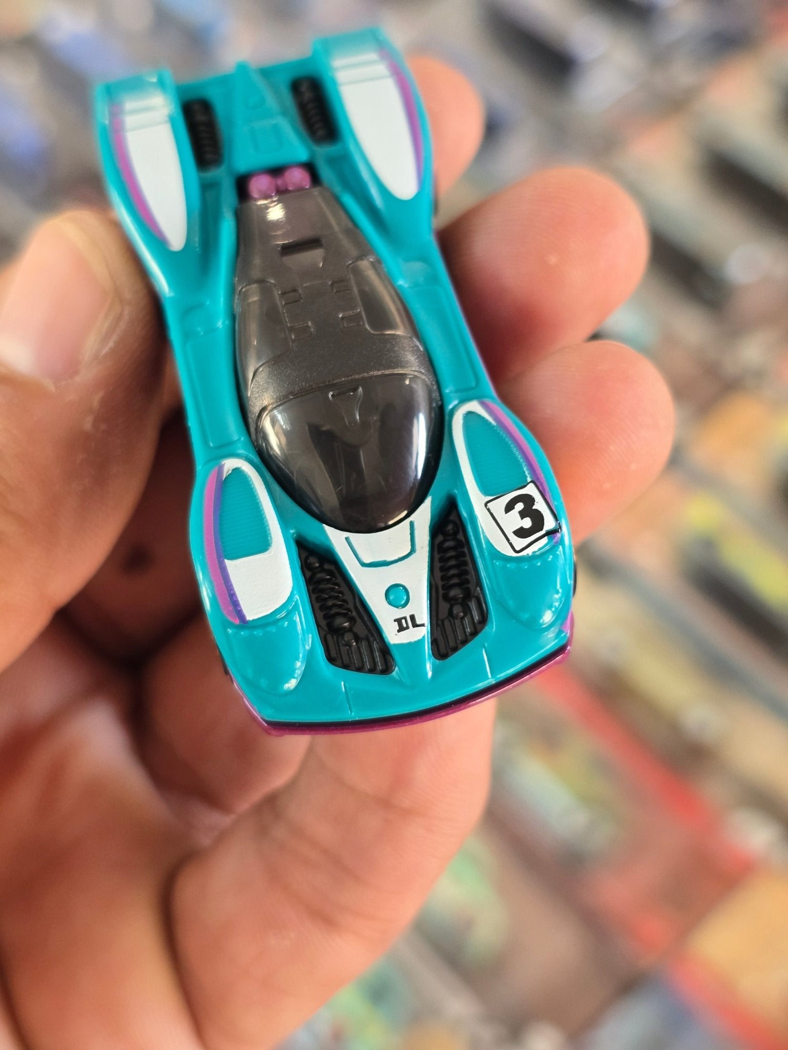 Hot Wheels Group C Fantasy - Teal (Uncarded) - Kinder Logs