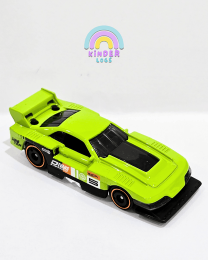 Hot Wheels GT - Scorcher - Green (Uncarded) - Kinder Logs