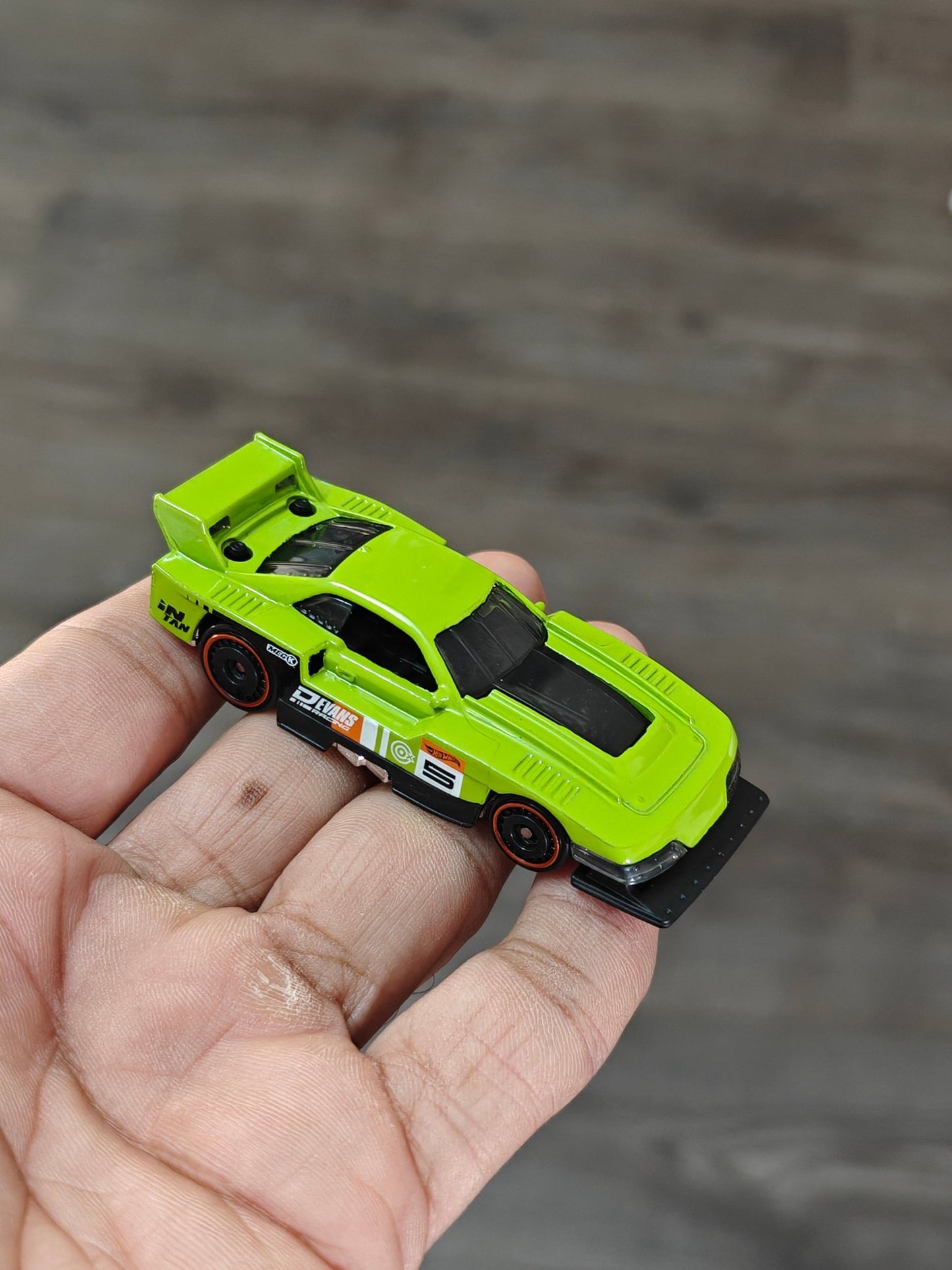 Hot Wheels GT - Scorcher - Green (Uncarded) - Kinder Logs