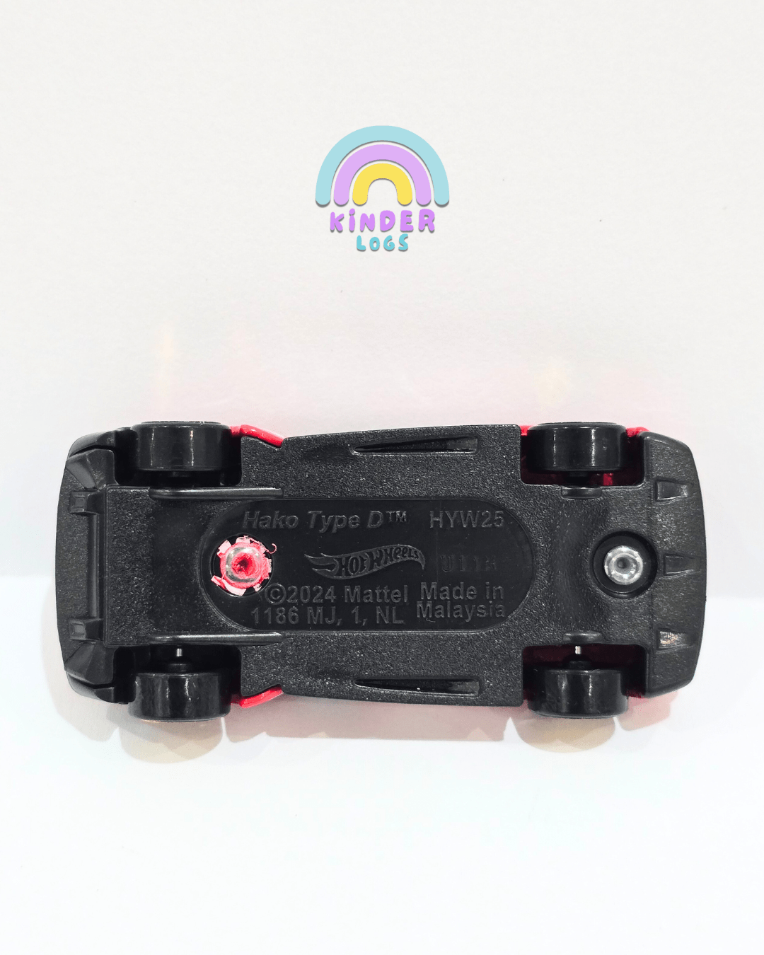 Hot Wheels Hako Type D - Red (Uncarded) - Kinder Logs