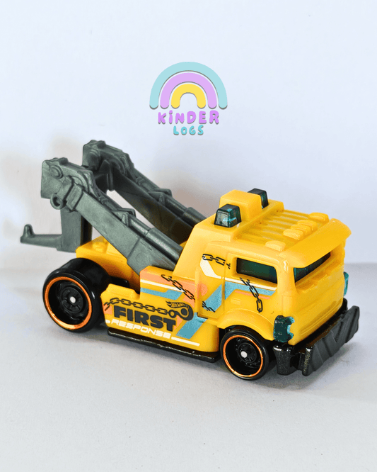 Hot Wheels Heavy Hitcher - Yellow (Uncarded - New) - Kinder Logs