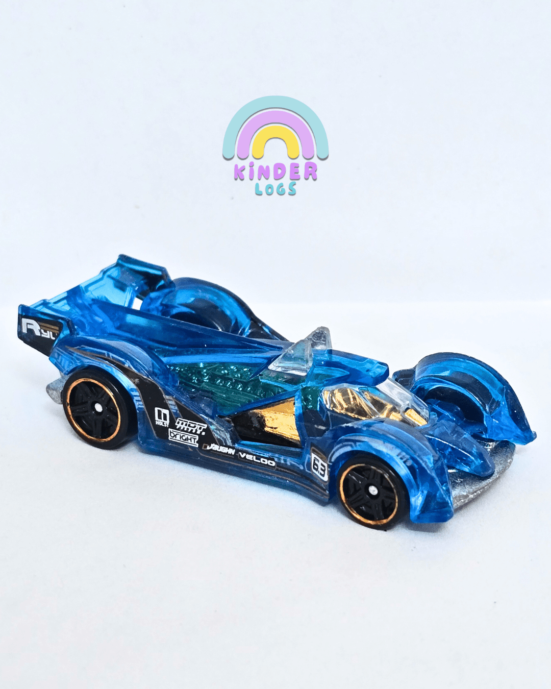 Hot Wheels Hi - Tech Missile - Blue (Pre - Owned Car) - Kinder Logs