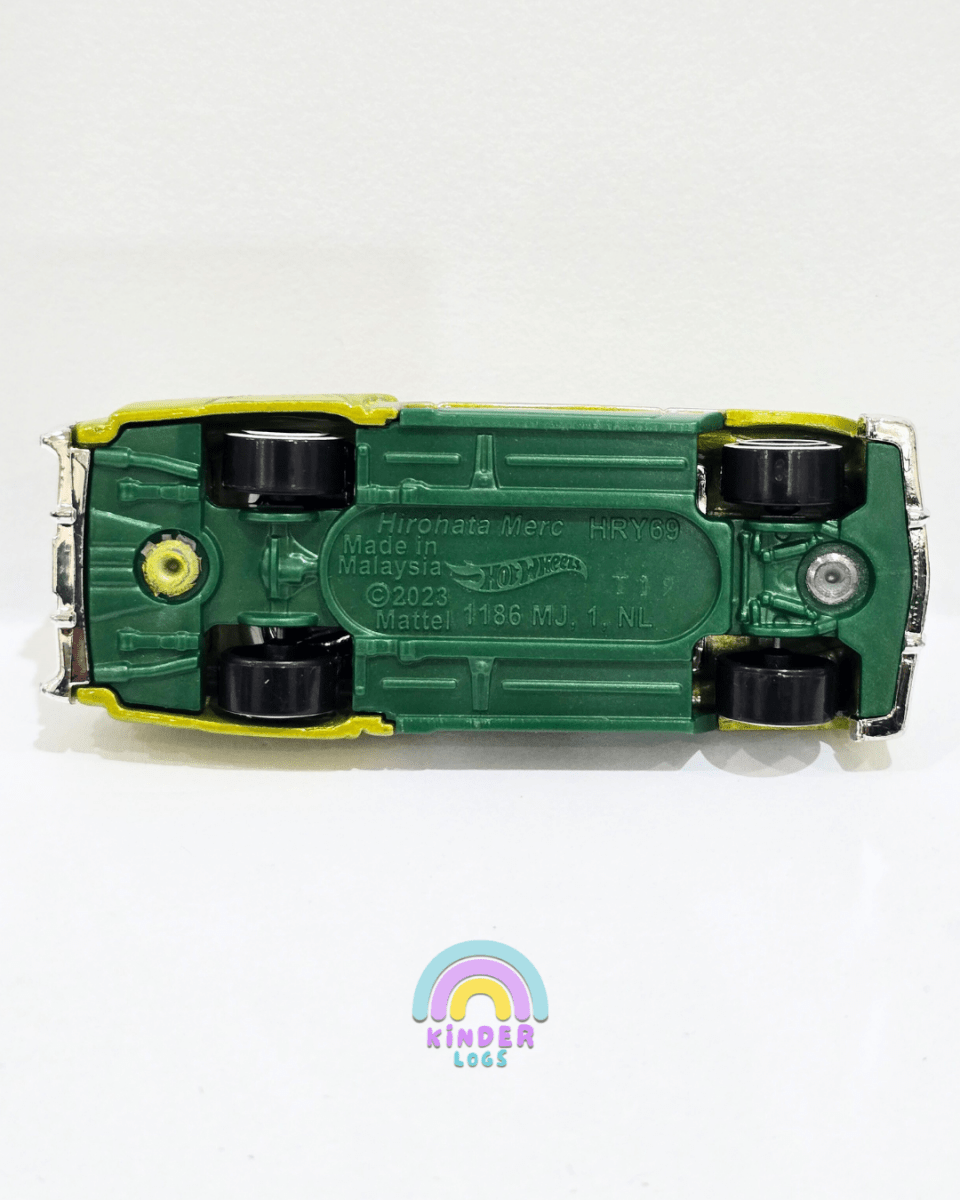 Hot Wheels Hirohata Merc (Uncarded) - Kinder Logs