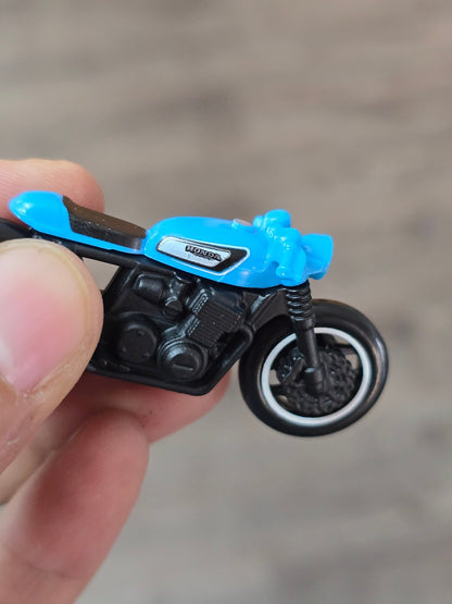 Hot Wheels Honda CB750 Cafe - Blue (Uncarded - New) - Kinder Logs