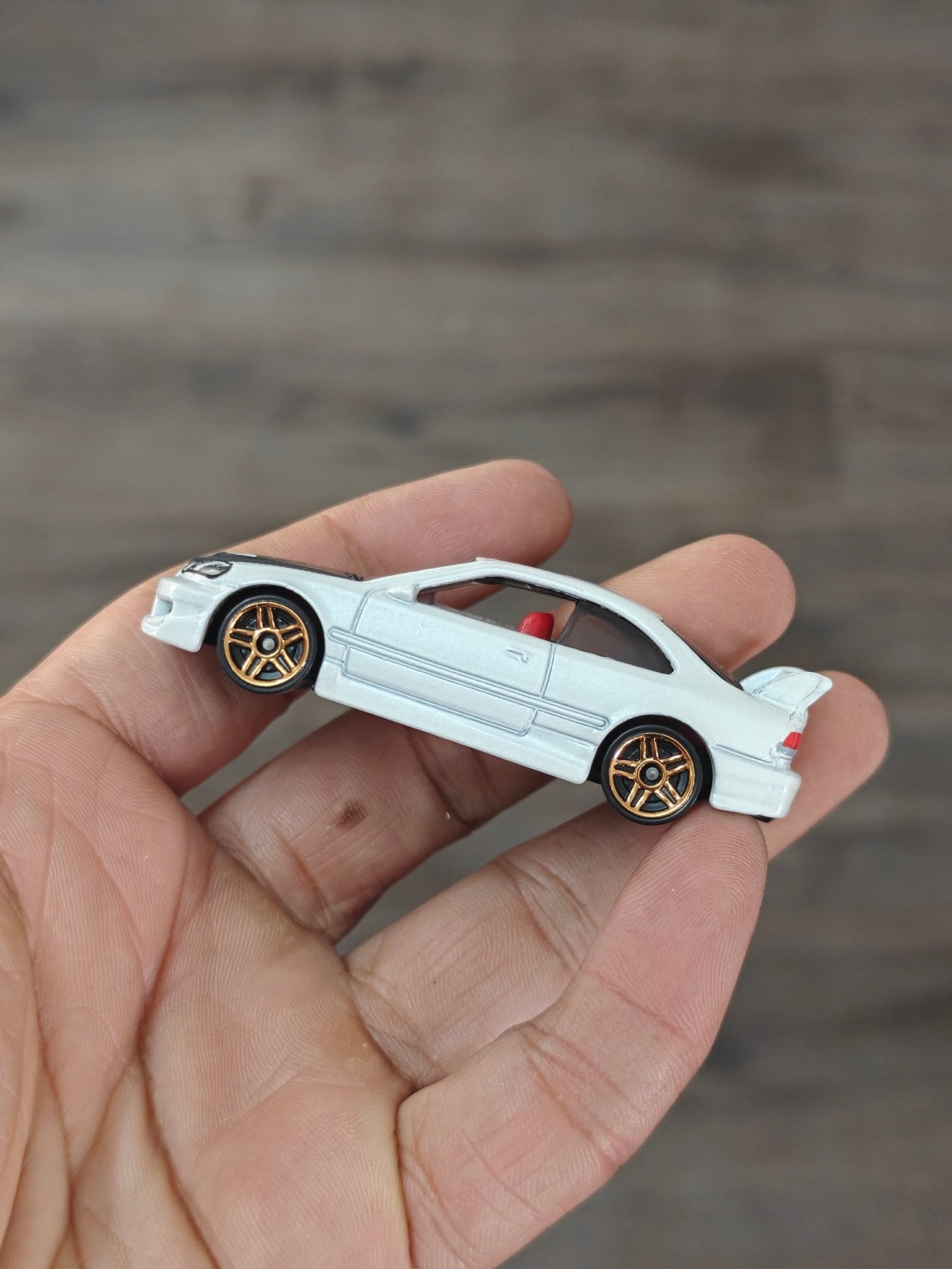 Hot Wheels Honda Civic Si - White (Uncarded - New) - Kinder Logs