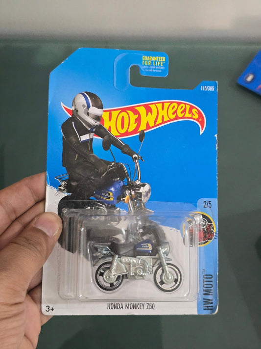 Hot Wheels Honda Monkey Z50 (Old Card) - Kinder Logs